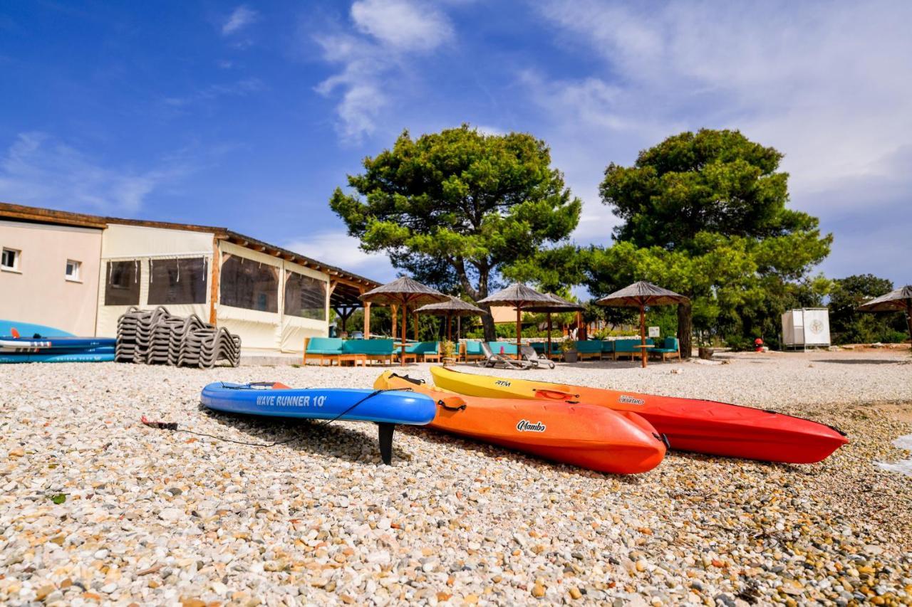 Mobile Homes At Camping Ugljan Resort 외부 사진